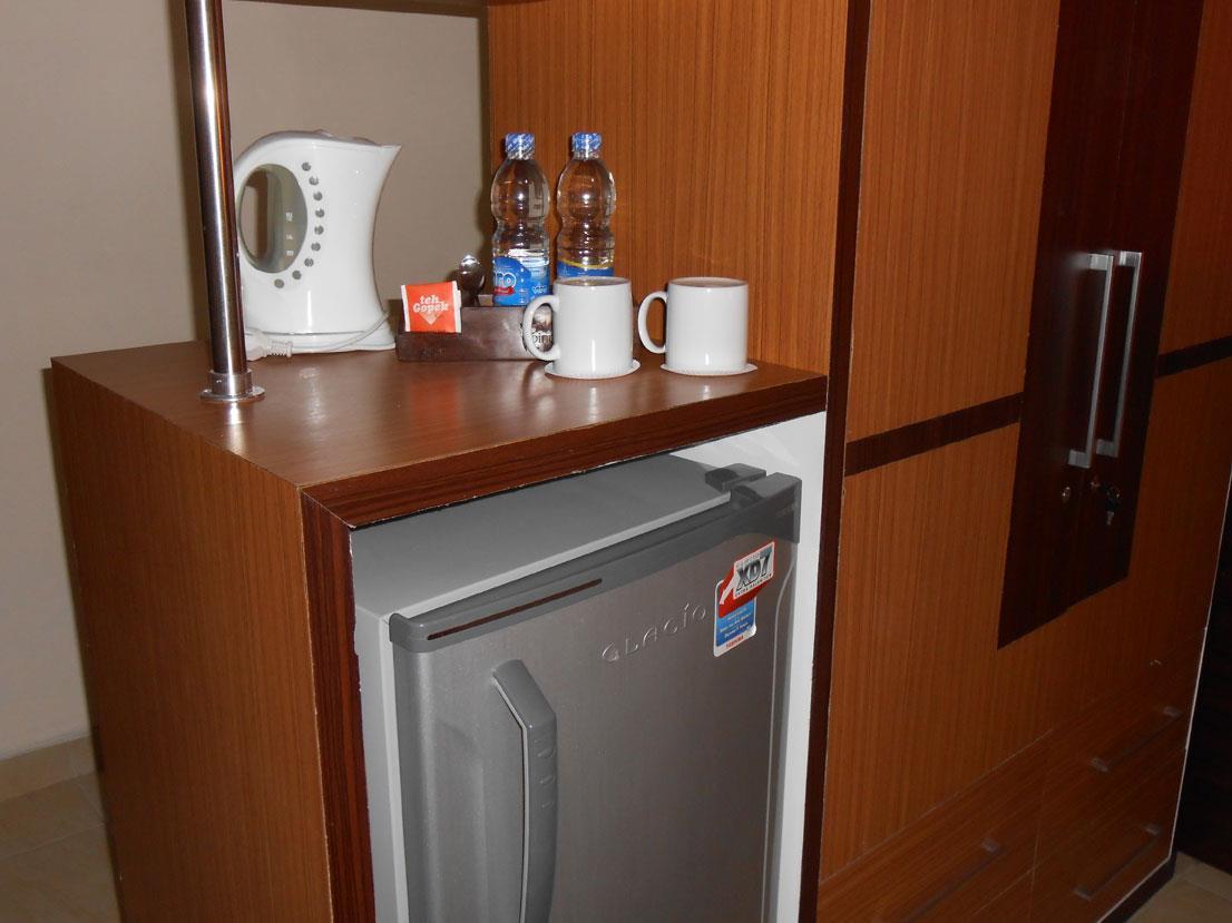 Hotel Pineapple Mansion Solo Zewnętrze zdjęcie