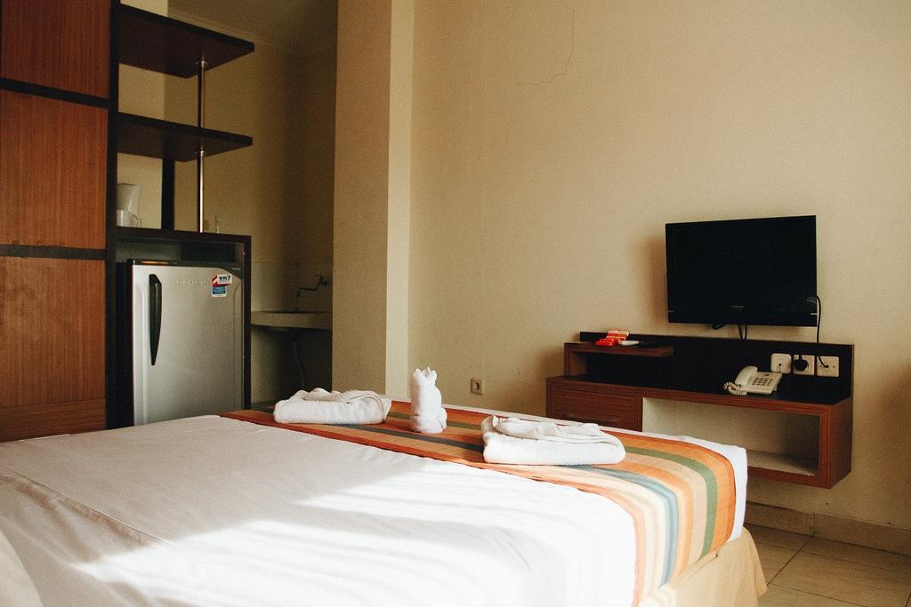 Hotel Pineapple Mansion Solo Zewnętrze zdjęcie