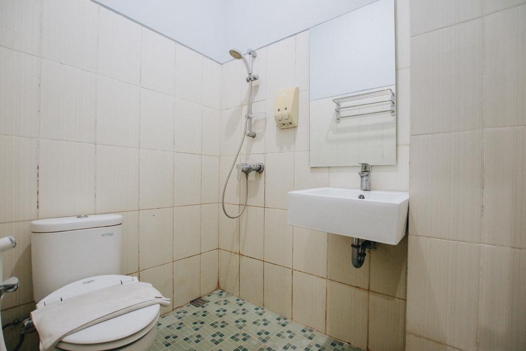 Hotel Pineapple Mansion Solo Zewnętrze zdjęcie